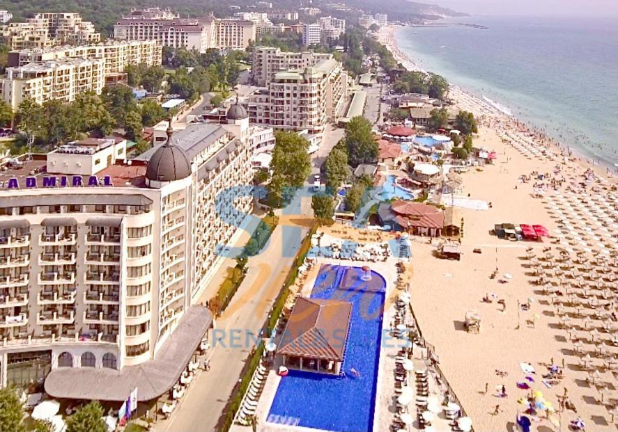 Sea View Rental Front Beach โกลเดน แซนส์ ภายนอก รูปภาพ