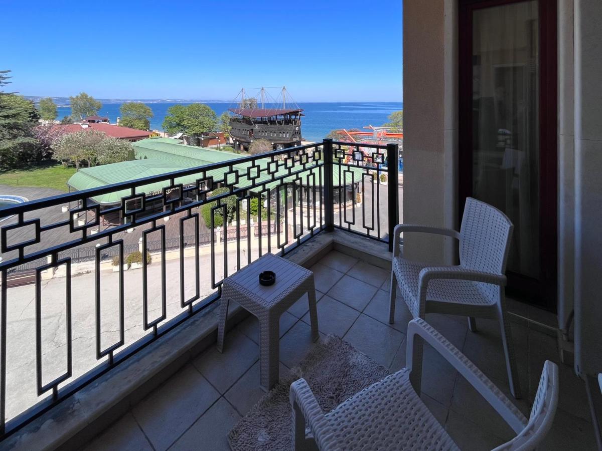 Sea View Rental Front Beach โกลเดน แซนส์ ภายนอก รูปภาพ