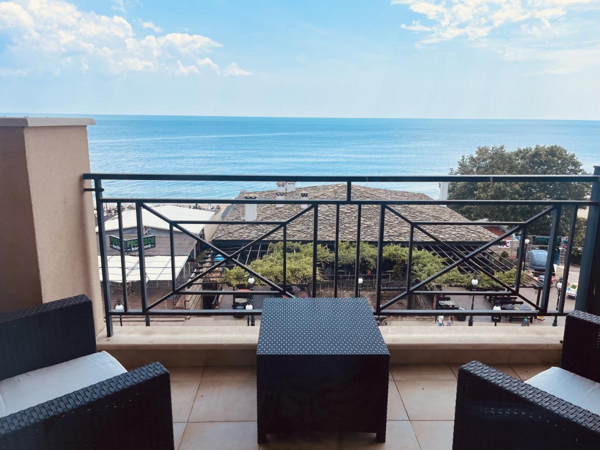 Sea View Rental Front Beach โกลเดน แซนส์ ภายนอก รูปภาพ