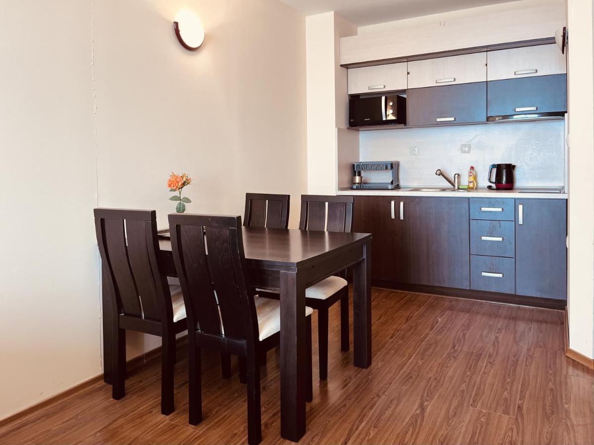Sea View Rental Front Beach โกลเดน แซนส์ ภายนอก รูปภาพ