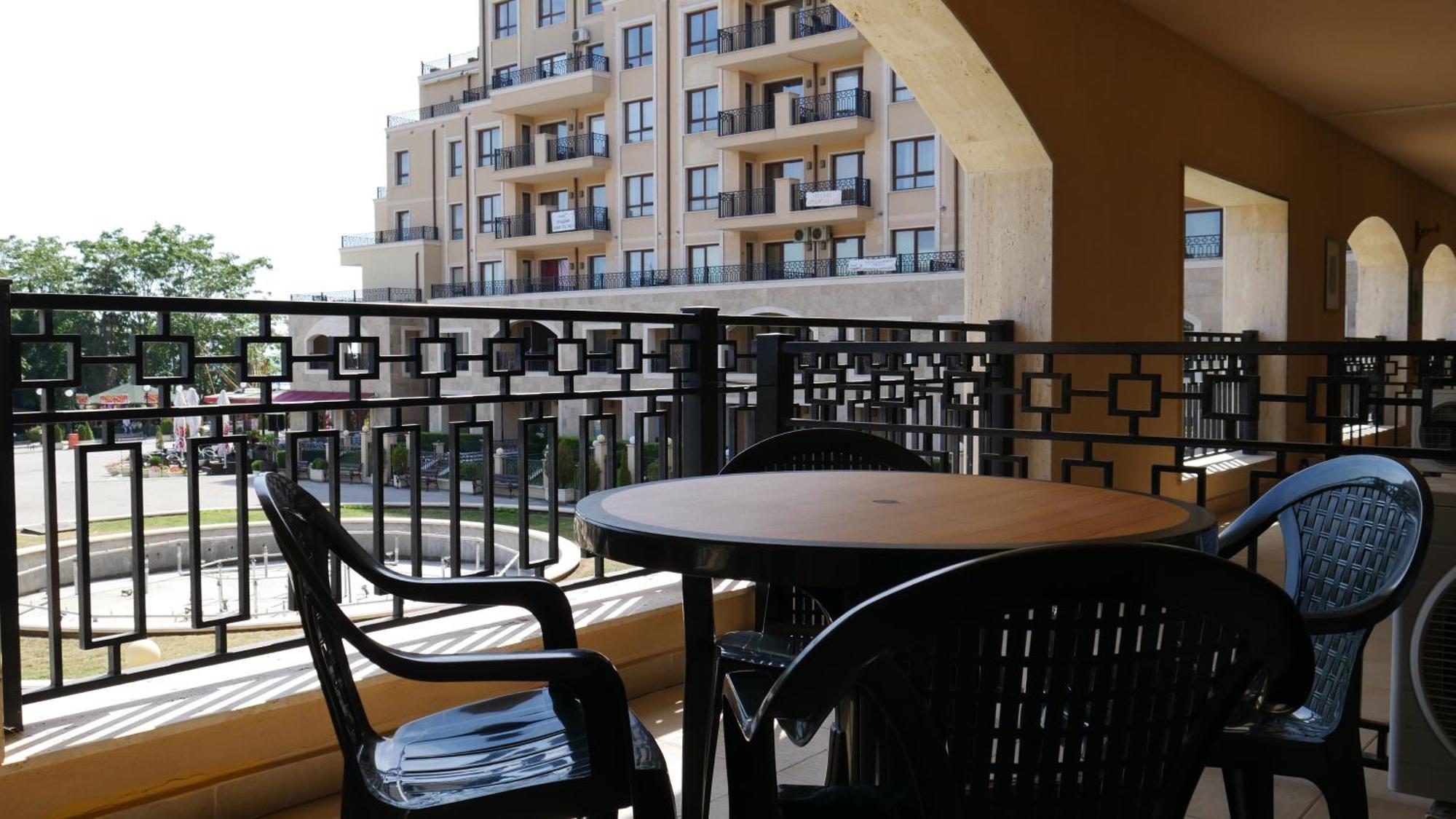 Sea View Rental Front Beach โกลเดน แซนส์ ห้อง รูปภาพ